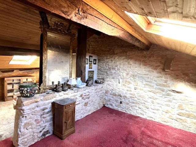 Vente Maison 7 pièces 193 m2 Aromas