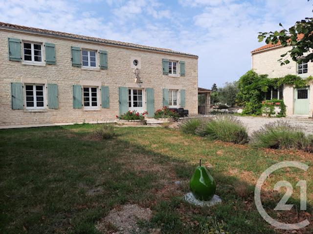 Vente Maison 7 pièces 193.2 m2 Paizay le Chapt