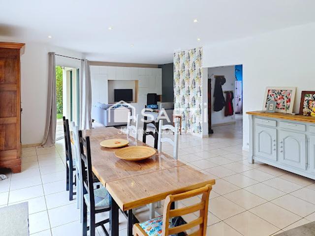 Vente Maison 7 pièces 204 m2 Erquy