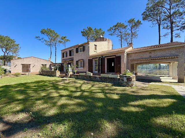 Vente Maison 7 pièces 204 m2 Furiani