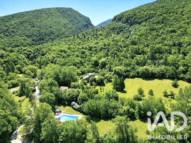 Vente Maison 7 pièces 204 m2 Roche Saint Secret Béconne