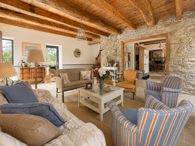 Vente Maison 7 pièces 204.69 m2 Matignon