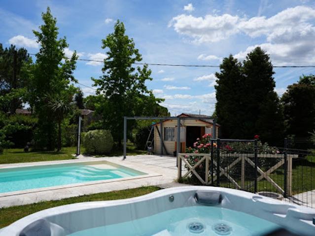 Vente Maison 7 pièces 205 m2 Calonges