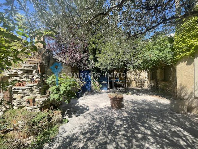 Vente Maison 7 pièces 205 m2 La Garde Adhémar