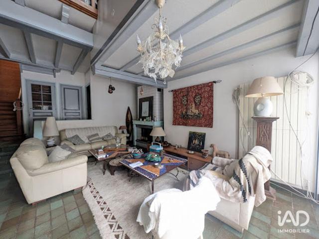 Vente Maison 7 pièces 205 m2 Le Poizat
