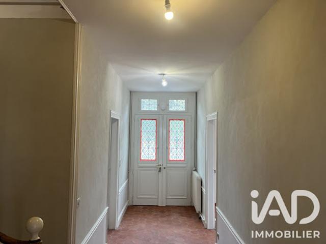 Vente Maison 7 pièces 205 m2 Saint Amand sur Fion
