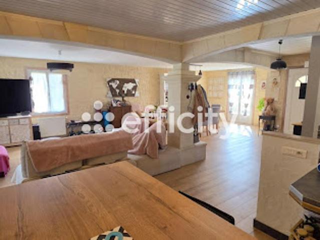 Vente Maison 7 pièces 205 m2 Torsac