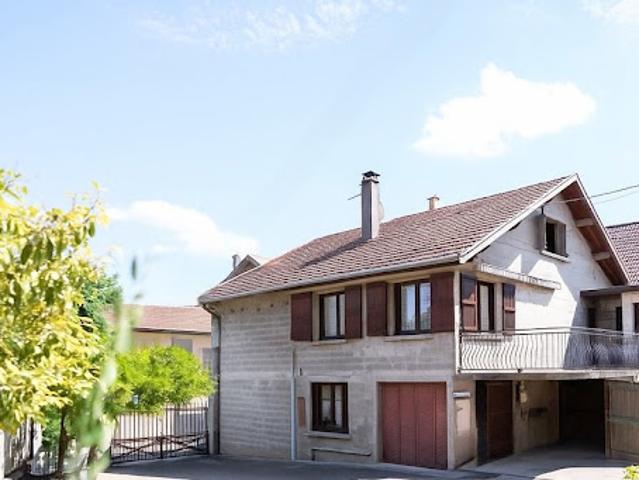 Vente Maison 7 pièces 205 m2 Trept