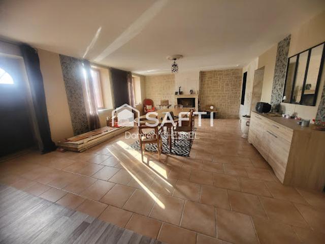Vente Maison 7 pièces 206 m2 Morlac