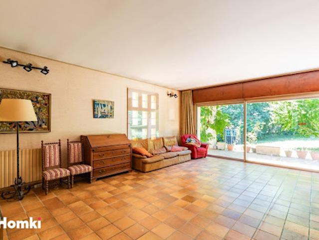 Vente Maison 7 pièces 206 m2 Auzeville Tolosane