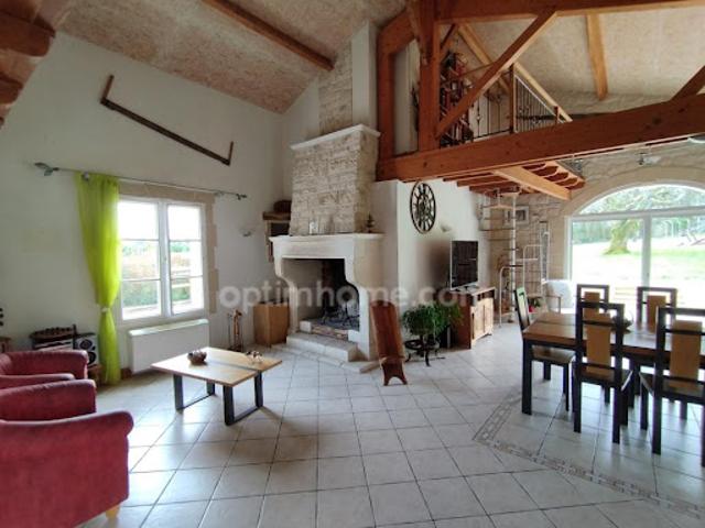 Vente Maison 7 pièces 206 m2 Agris