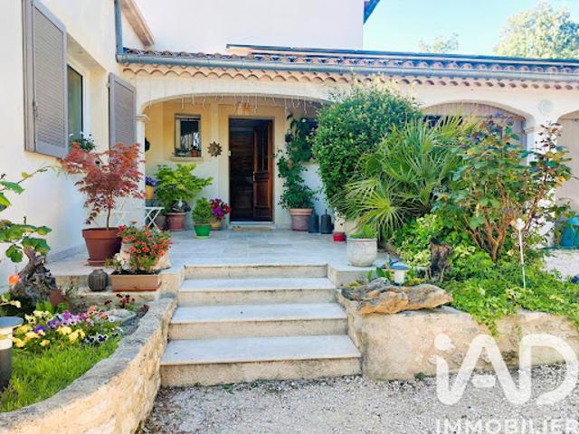 Vente Maison 7 pièces 206 m2 Venasque