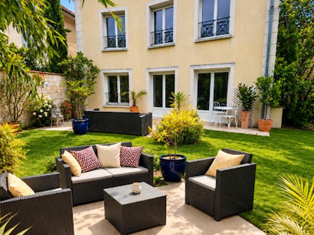 Vente Maison 7 pièces 206.57 m2 Chatou