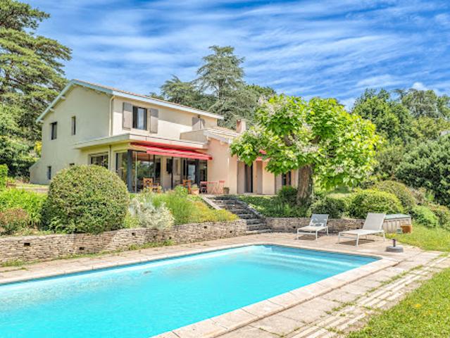 Vente Maison 7 pièces 207 m2 Charbonnières les Bains