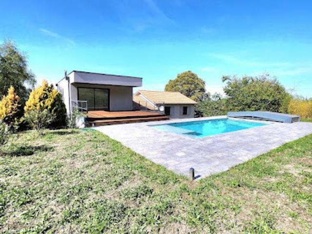 Vente Maison 7 pièces 207 m2 Chateauneuf