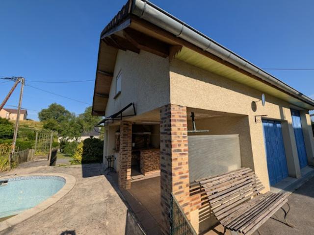 Vente Maison 7 pièces 207 m2 Lons le Saunier