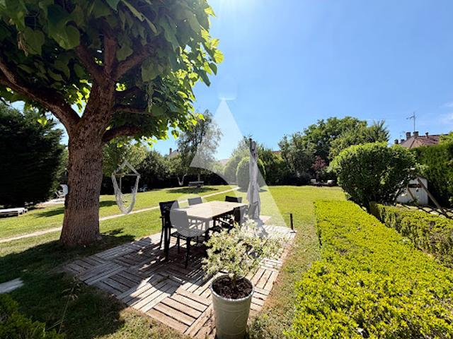 Vente Maison 7 pièces 207.14 m2 Saint Léger Triey