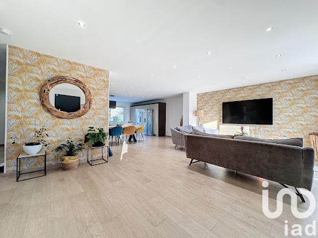 Vente Maison 7 pièces 208 m2 Grisy Suisnes
