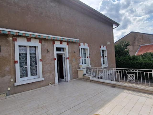 Vente Maison 7 pièces 208 m2 Pierre la Treiche