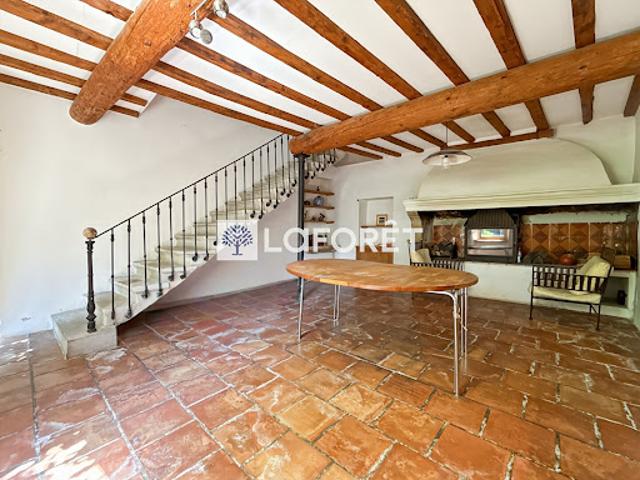 Vente Maison 7 pièces 208 m2 Saint Mamert du Gard