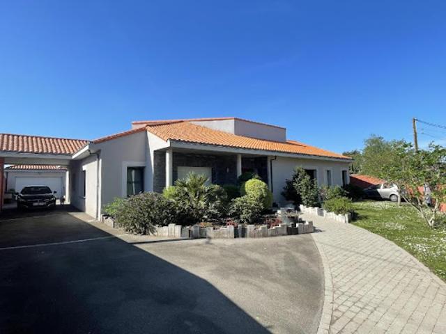 Vente Maison 7 pièces 208.93 m2 La Chevrolière