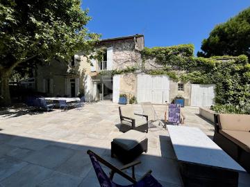 Vente Maison 7 pièces 209 m2 Noves