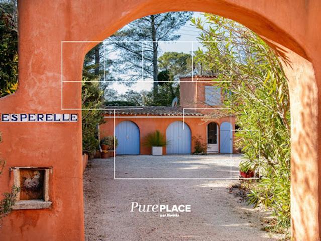 Vente Maison 7 pièces 209 m2 Aix en Provence