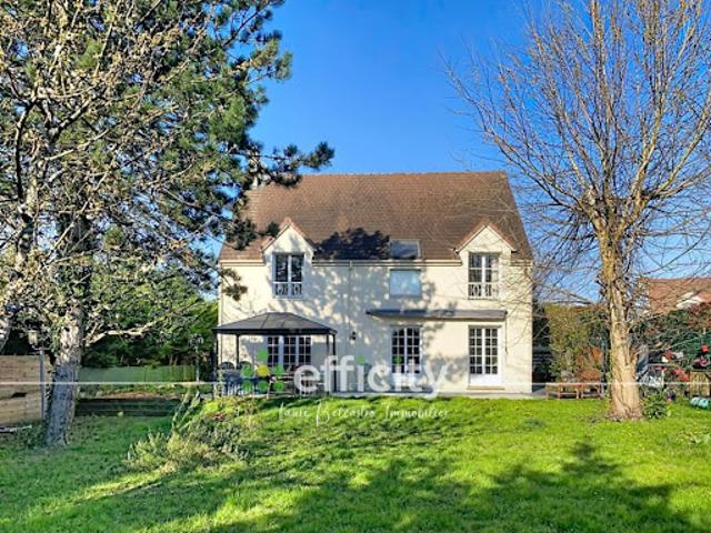 Vente Maison 7 pièces 209 m2 Perigny sur yerres