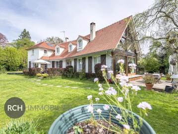 Vente Maison 7 pièces 200 m2 Maule