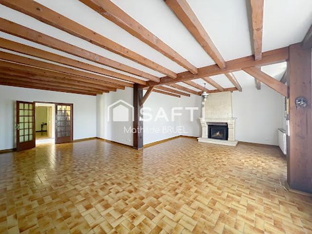 Vente Maison 7 pièces 200 m2 Merignac