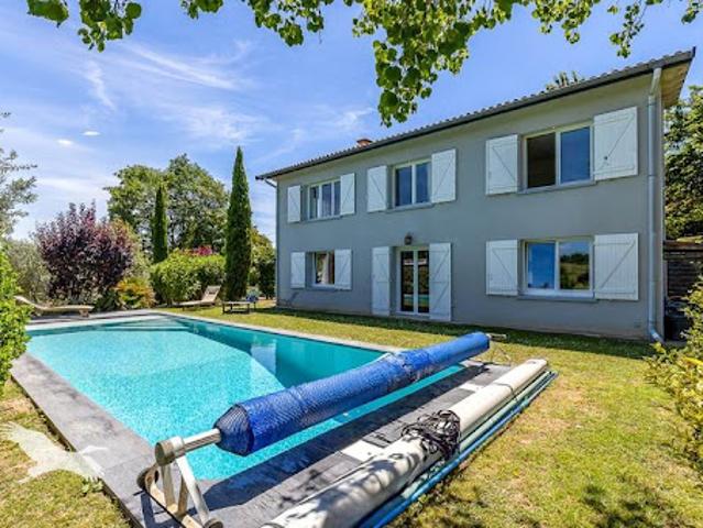 Vente Maison 7 pièces 200 m2 Montrabé