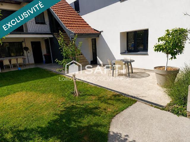 Vente Maison 7 pièces 167 m2 Oyonnax