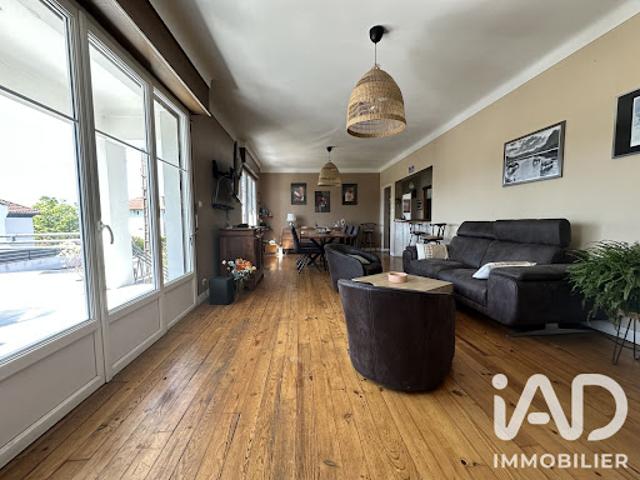 Vente Maison 7 pièces 200 m2 Orthez