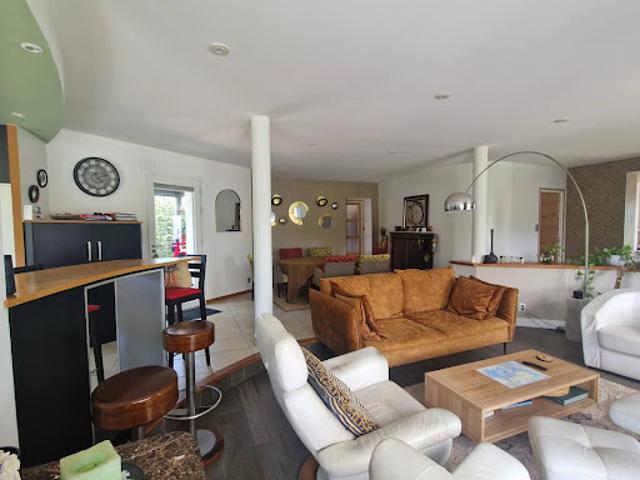 Vente Maison 7 pièces 200 m2 Arradon