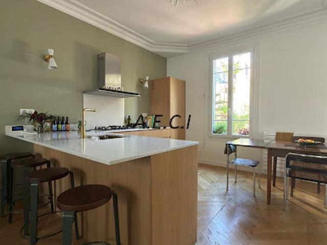 Vente Maison 7 pièces 200 m2 Asnieres sur seine
