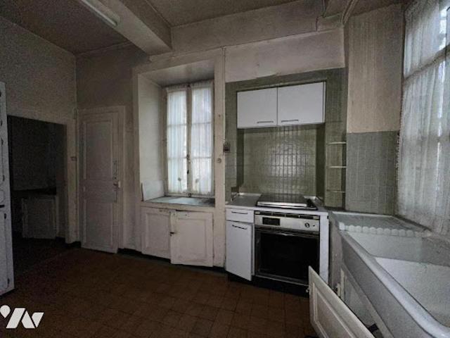 Vente Maison 7 pièces 200 m2 Baume les Dames