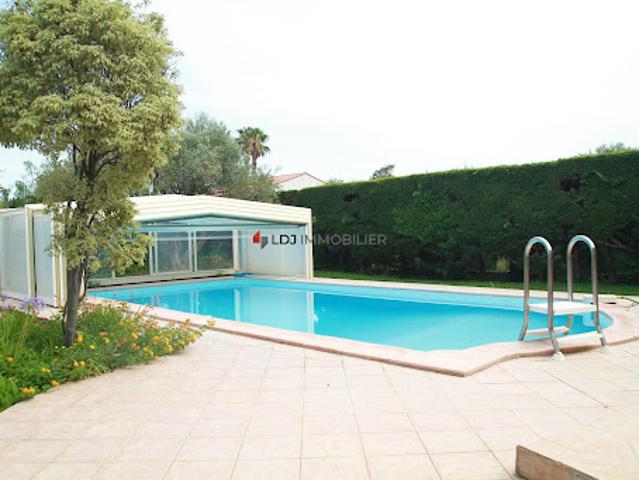 Vente Maison 7 pièces 200 m2 Canohès