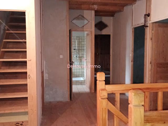 Vente Maison 7 pièces 200 m2 Cayres