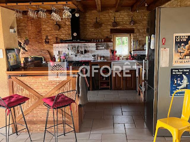 Vente Maison 7 pièces 200 m2 Fanlac