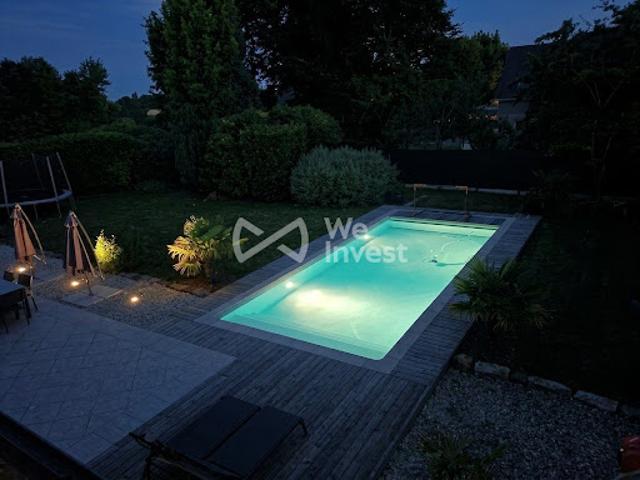 Vente Villa 7 pièces 200 m2 Fontaine le Bourg