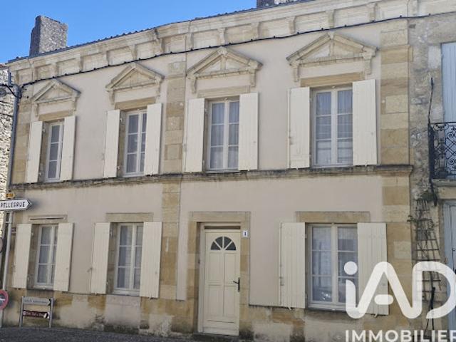 Vente Maison 7 pièces 200 m2 Gensac