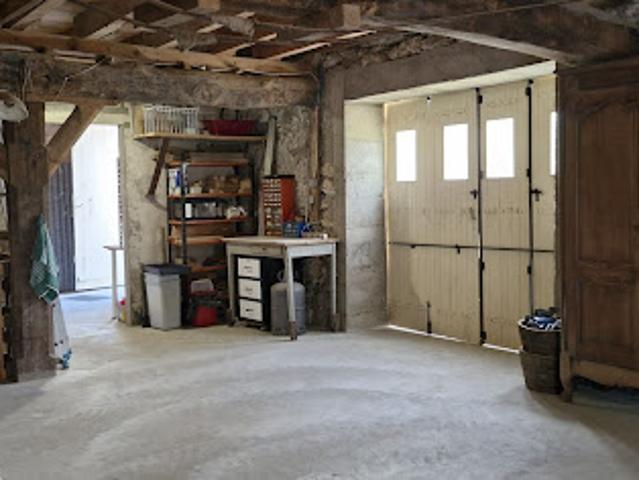 Vente Maison 7 pièces 200 m2 Gensac