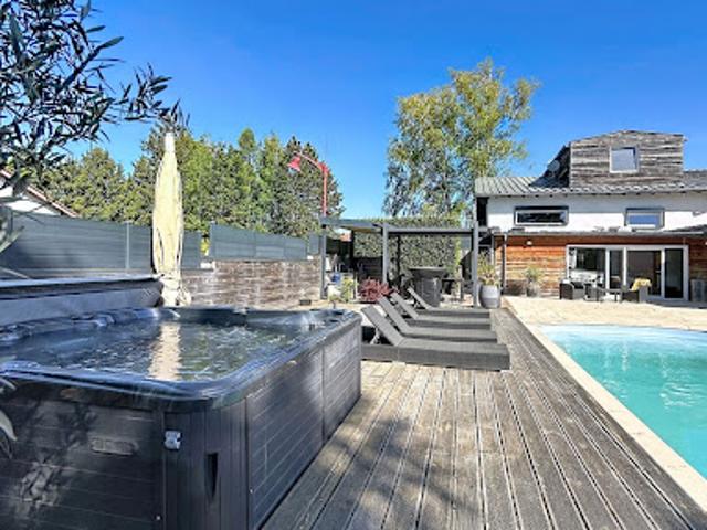 Vente Maison 7 pièces 200 m2 Hambach