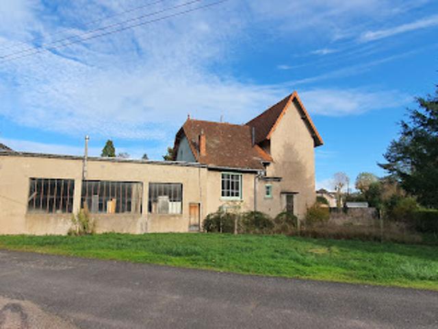 Vente Maison 7 pièces 200 m2 Lapalisse