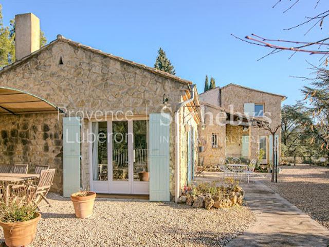 Vente Maison 7 pièces 221 m2 Le Barroux