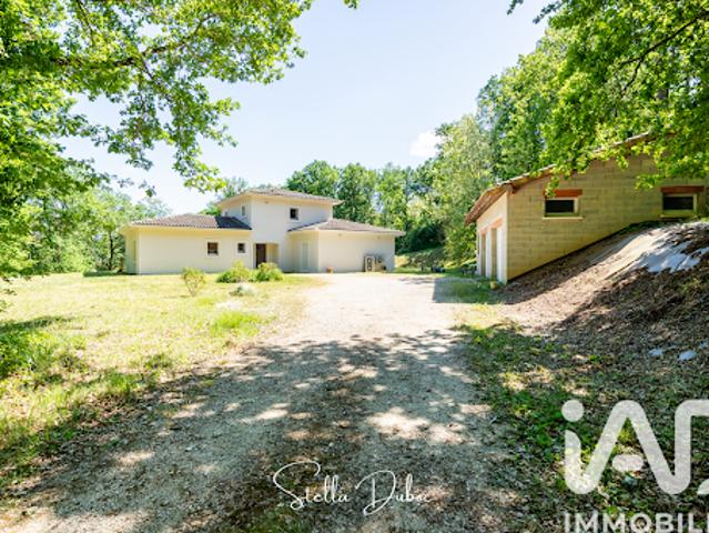 Vente Maison 7 pièces 200 m2 Léojac