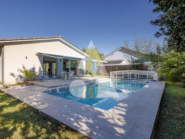 Vente Maison 7 pièces 200 m2 Libourne