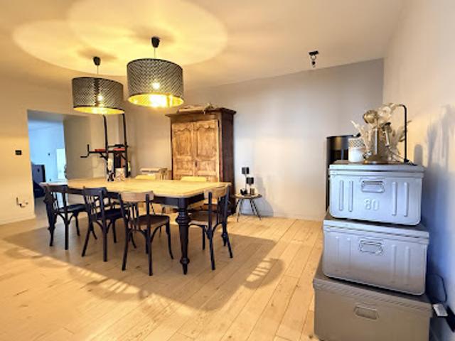 Vente Maison 7 pièces 200 m2 Parmilieu