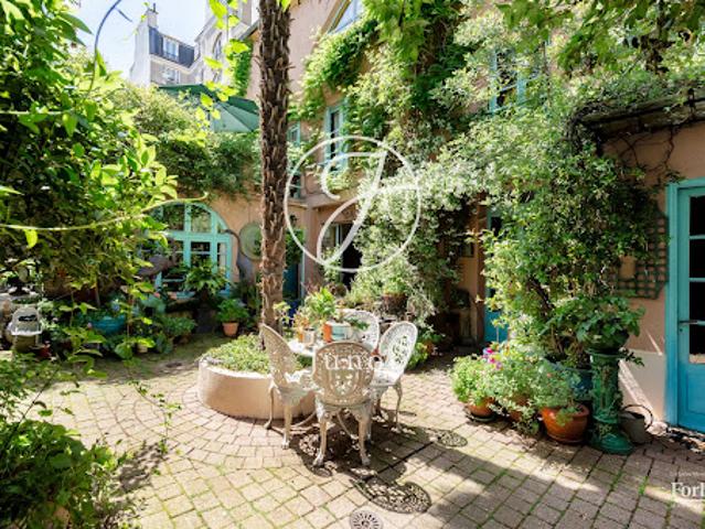 Vente Maison 7 pièces 200 m2 Paris 18ème
