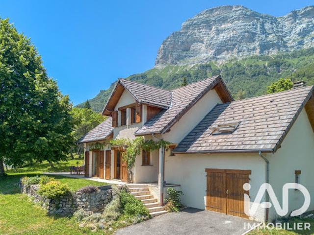 Vente Maison 7 pièces 200 m2 Plateau des Petites Roches